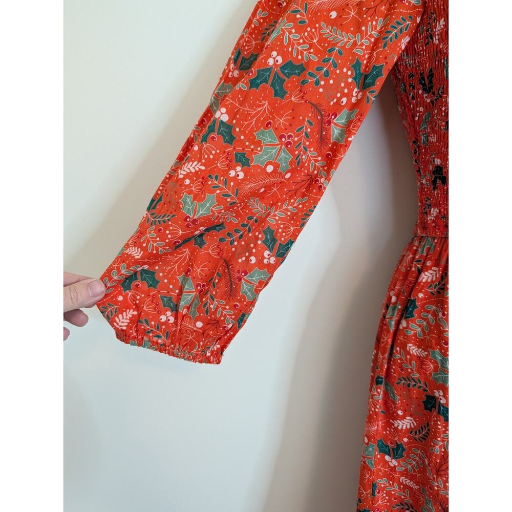 Ivy City Co Christmas Holly Midi Dress Size Small - Picture 4 of 11